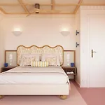 Narev's Hotel