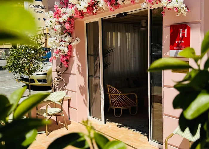 Gabriel 3* Μεντόν